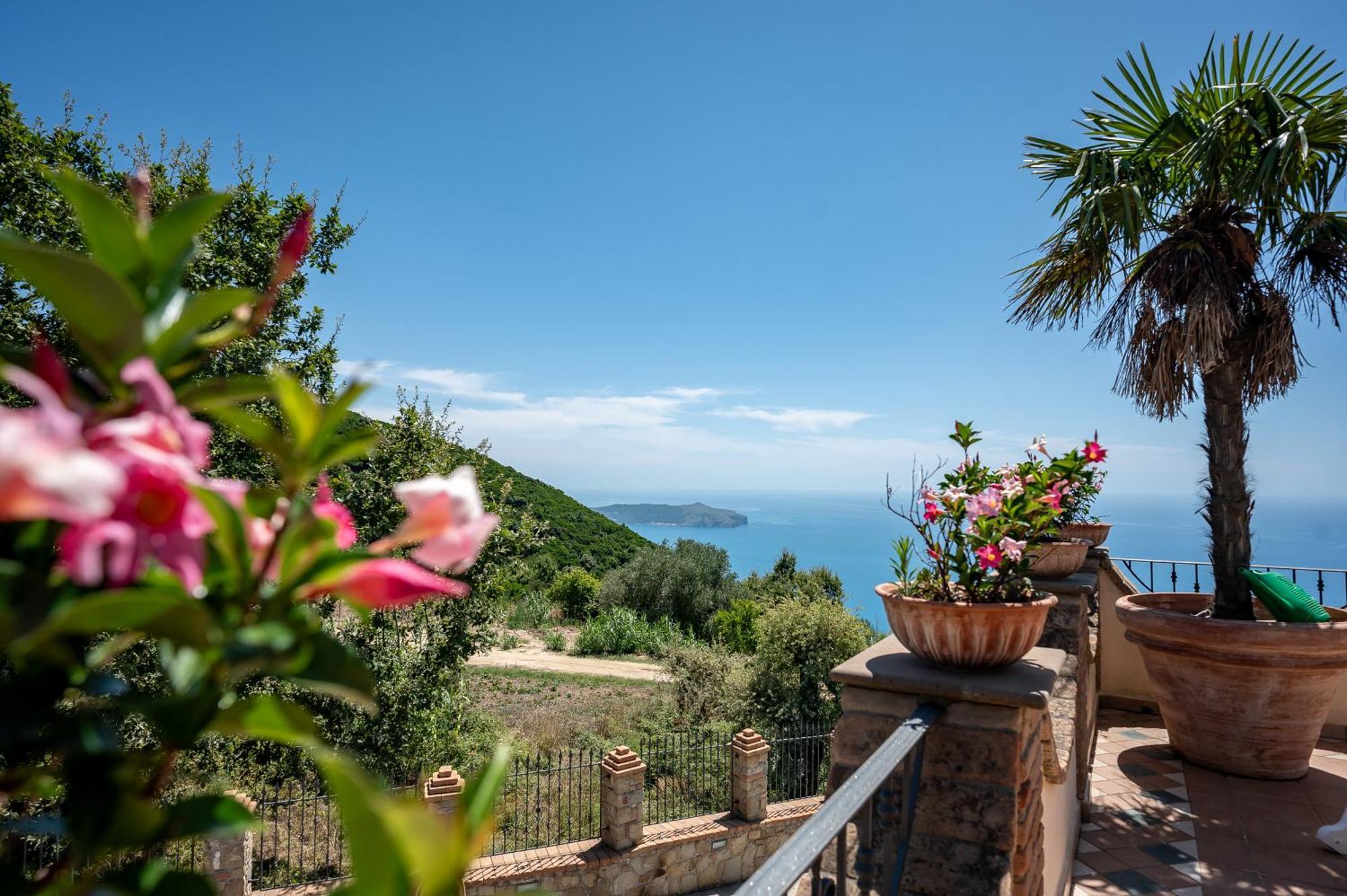 La Villa Di Nonna Angela Pisciotta Exterior foto